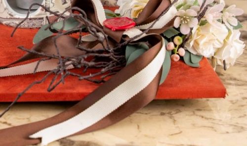 Florals – Napkin Box Table Platter