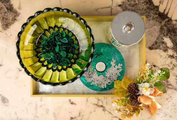 Emerald Stand Grand Basket